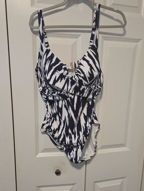 Anne  Cole ladies swimsuit navy bule/white UPF 50 size XL New with tags